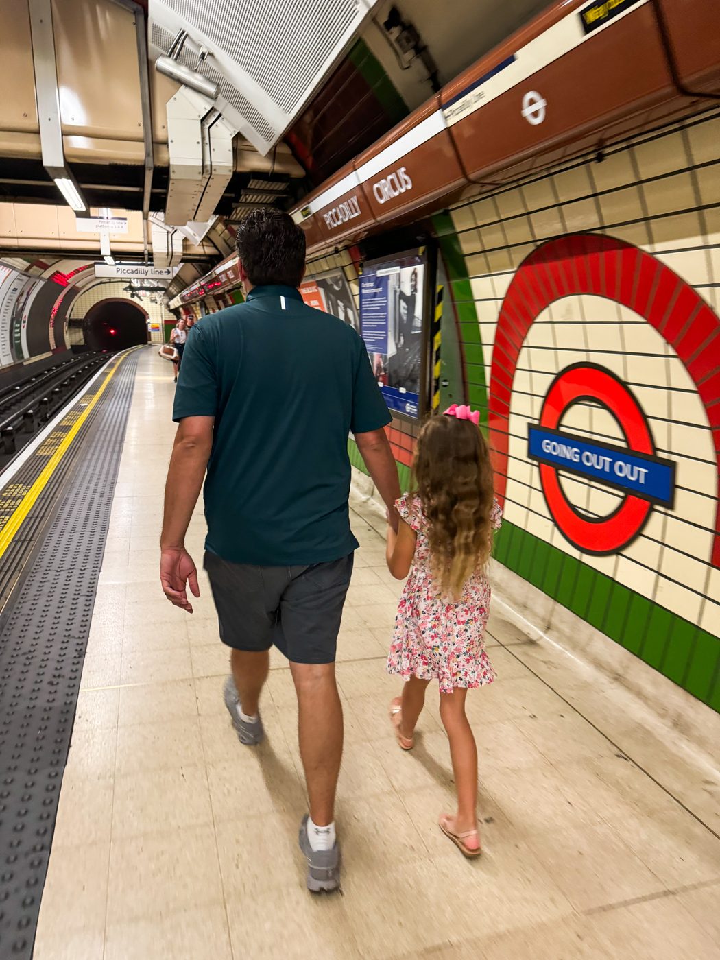 Walking through the London Underground